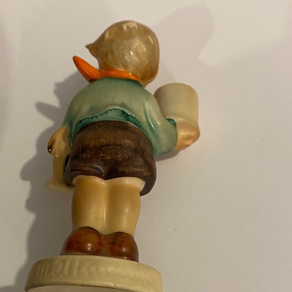 Charming Ceramic Boy Figurine with Dog - Picture 3 of 3